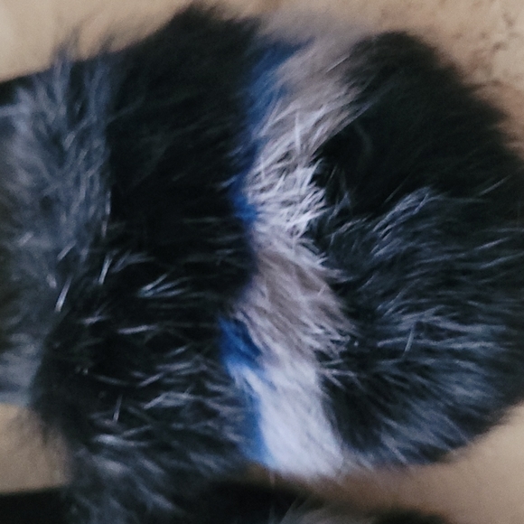 VANELI black suede with tri-colored dyed rabbit fur flats. SIZE 6 - Picture 3 of 9